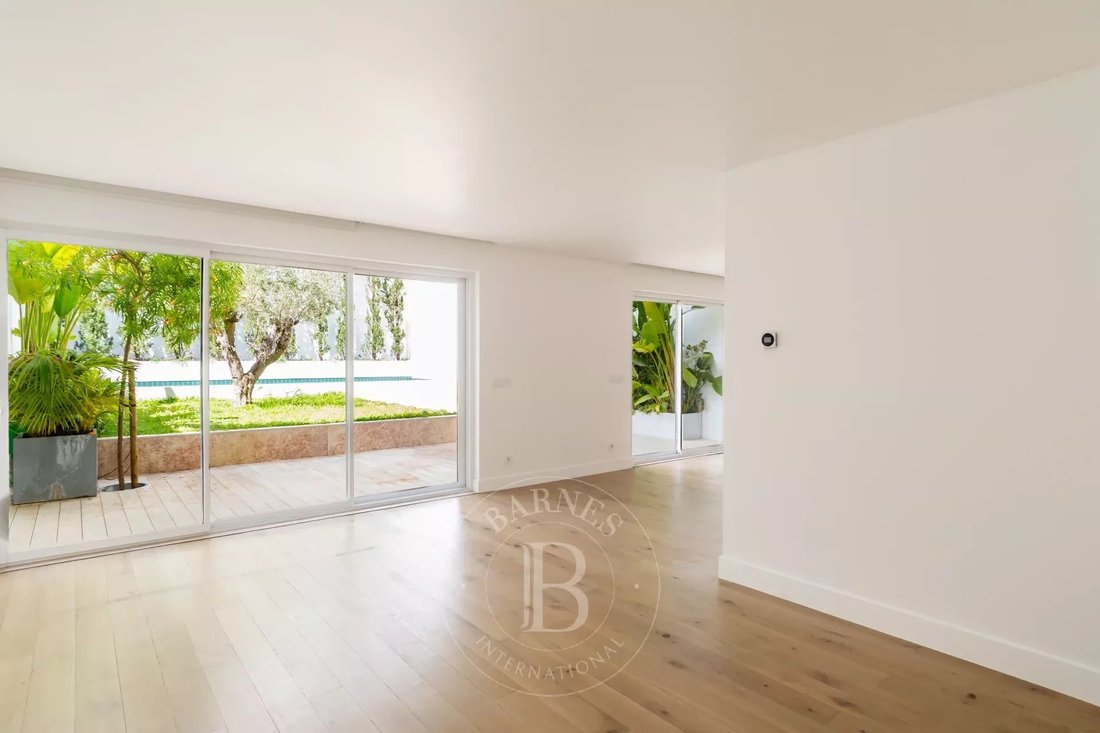 Duplex With Garden And Pool In Lapa In Lisbon, Lisbon, Portugal For
