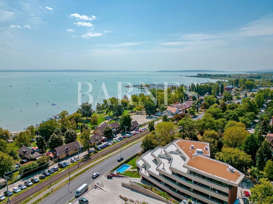Exclusive Home With Panoramic Views Of Lake Balaton In Alsóörs, Hungary For Sale (11853958)