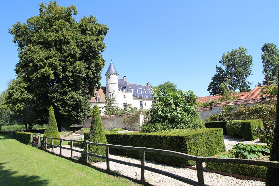 For Sale Arras, 16th Century Ismh Manor And In Arras, Hauts De France, France For Sale (13098786)