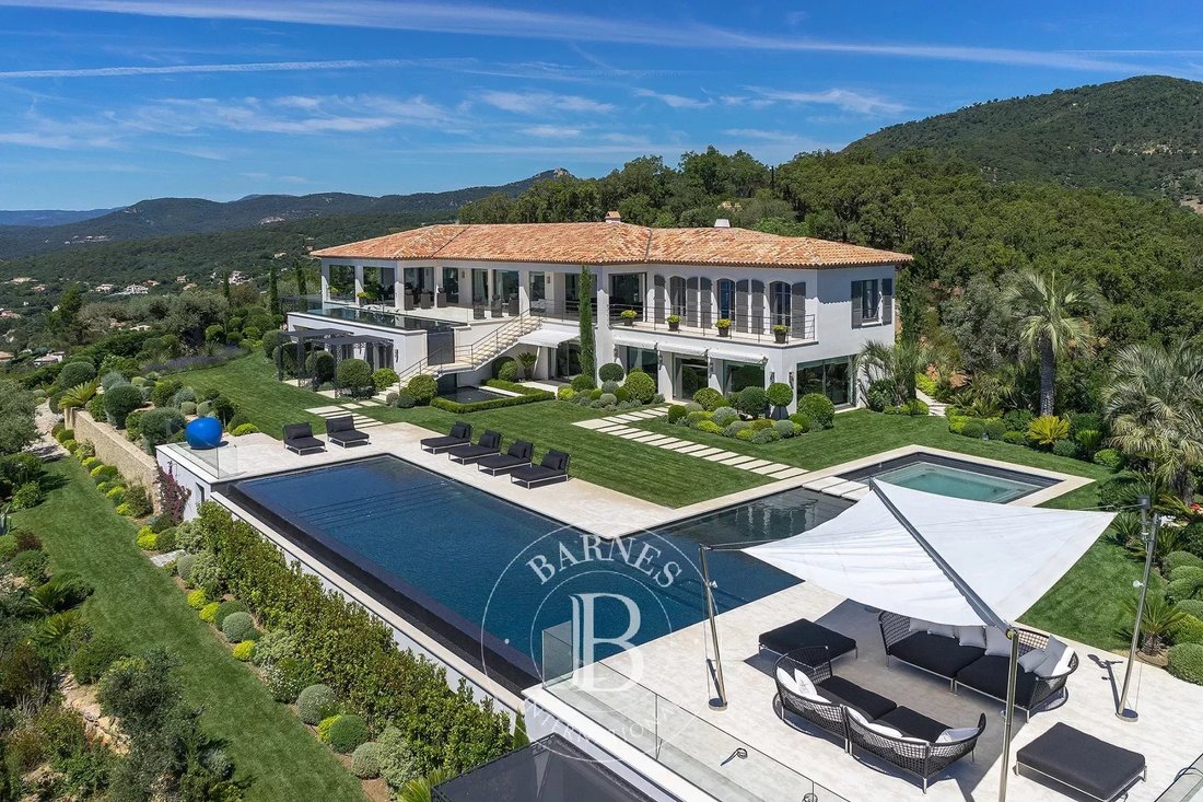 House in Grimaud, Provence-Alpes-Côte d'Azur, France 2 - 12562520