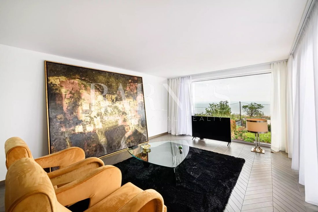 Balaton Lifestyle Combined With Elegance And Comfort In Alsóörs, Hungary For Sale (12359869)