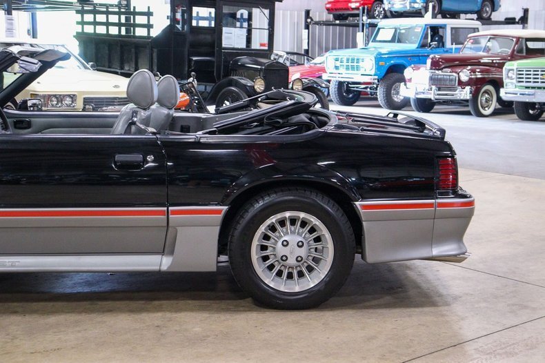 Cabriolet in Grand Rapids, MI, United States 4 - 13102681