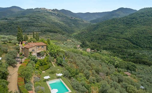 Casa di campagna a Loro Ciuffenna, Toscana, Italia 1