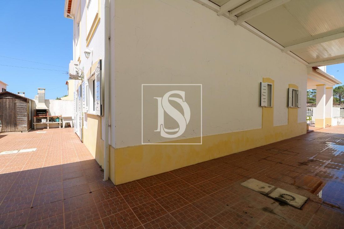Grândola House In Grândola, Setubal, Portugal For Sale (13049863)