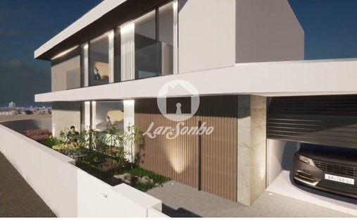 Townhouse in Arvore, Porto District, Portugal 1