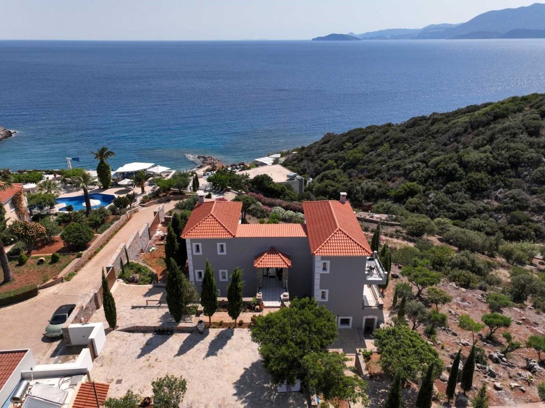 Villa in Community of Kritsa, Agios Nikolaos Municipal Unit, Greece 1 - 13100875