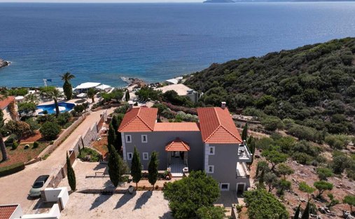Villa in Community of Kritsa, Agios Nikolaos Municipal Unit, Greece 1