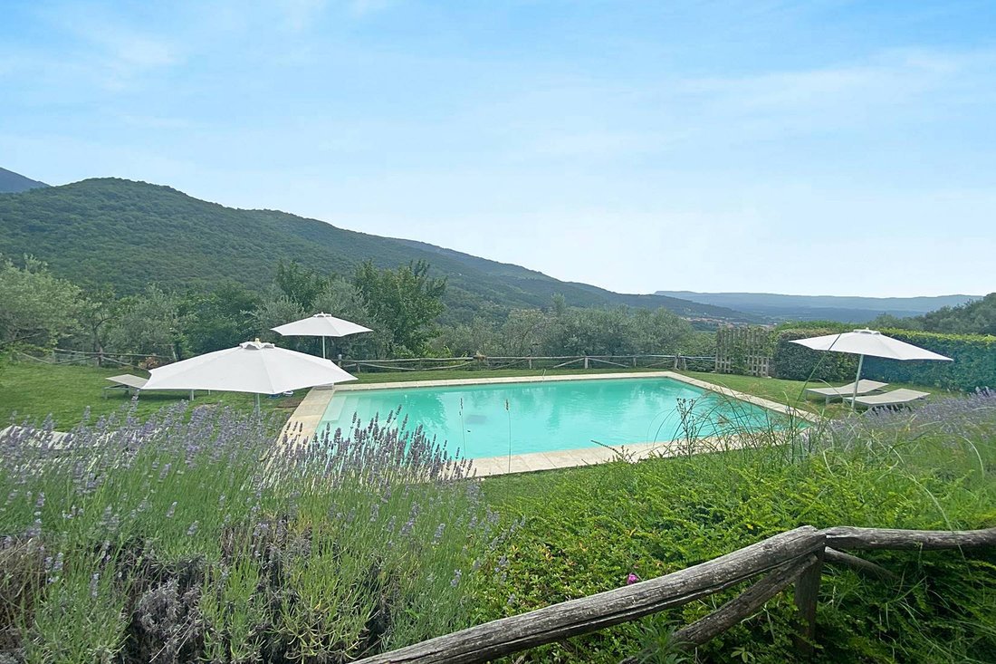 Country House in Loro Ciuffenna, Tuscany, Italy 4 - 13100948