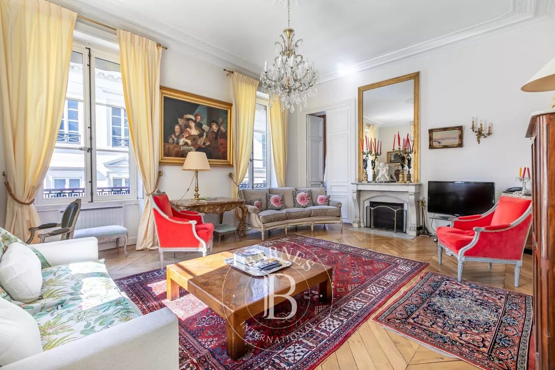 Apartment in Paris, Île-de-France, France 2 - 12093737