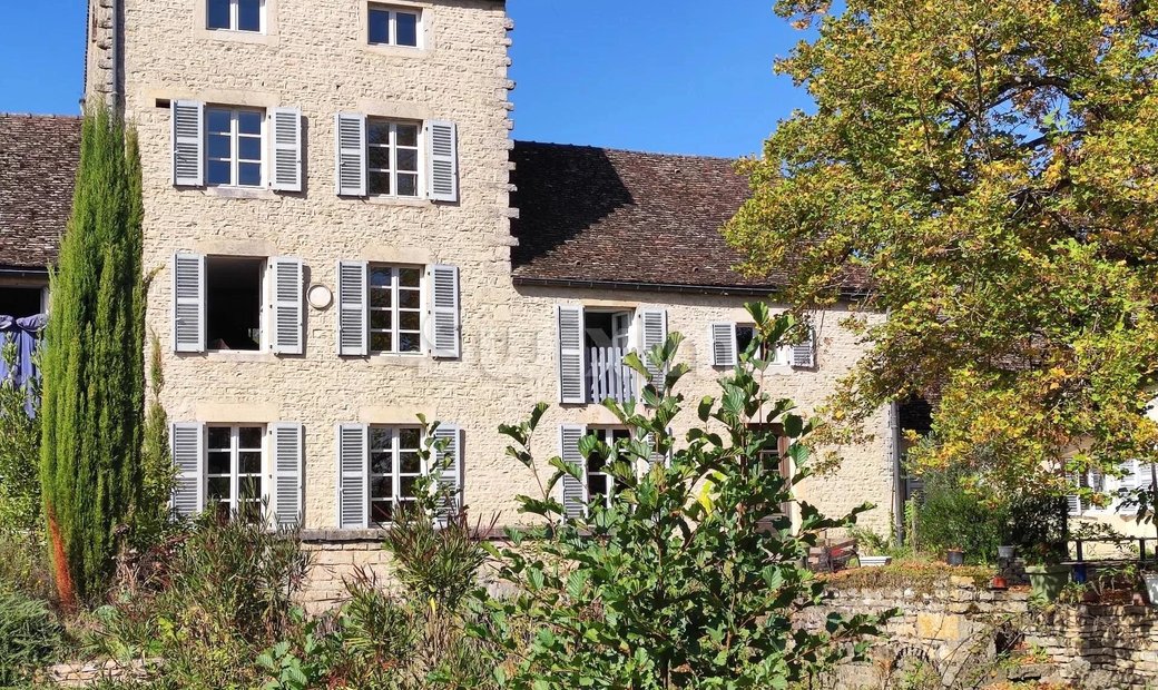 Beaune House In Beaune, Bourgogne Franche Comté, France For Sale (13104427)