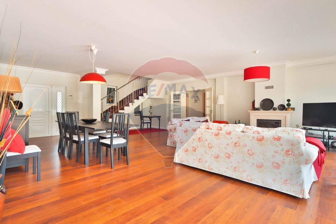 House T7 For Sale In Vau, óbidos In Nadadouro, Leiria District