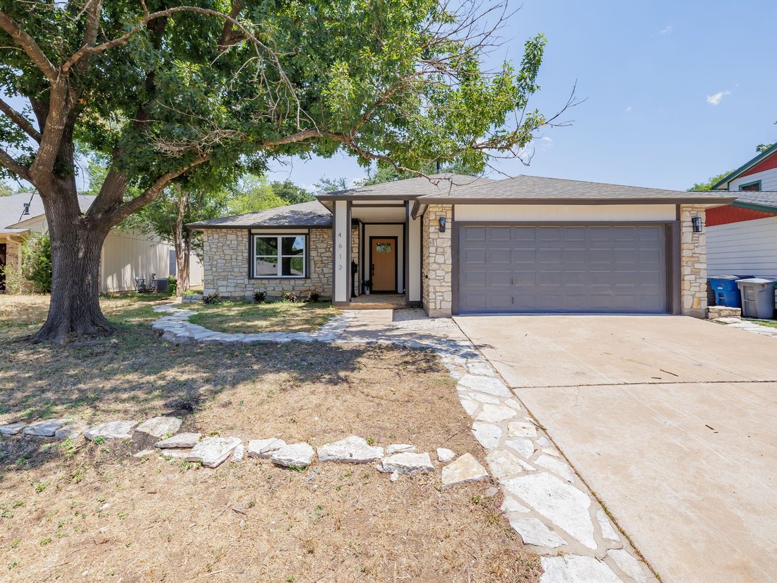 An Elegantly Renovated Home In Popular Milwood! In Austin, Texas