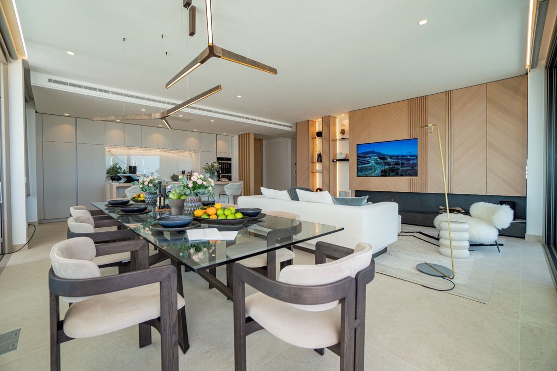 Apartment in La Quinta, Benahavis, Andalusia 4 - 13100925