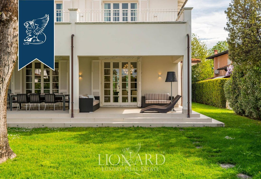 Charming Estate For Sale In Forte Dei Marmi In Forte Dei Marmi, Tuscany