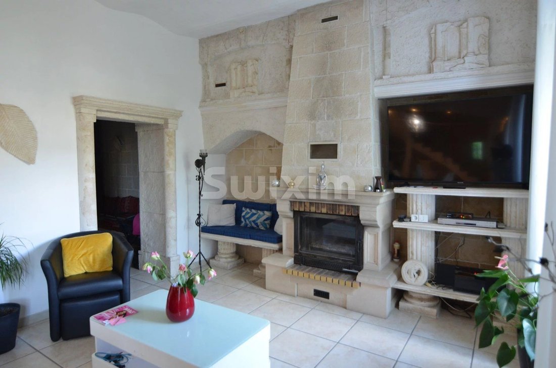 5 Rooms Apartment With Garden And In Grasse, Provence Alpes Côte D'azur