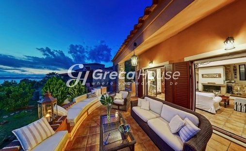 Villa in Styra Municipal Unit, Thessaly and Central Greece, Greece 1