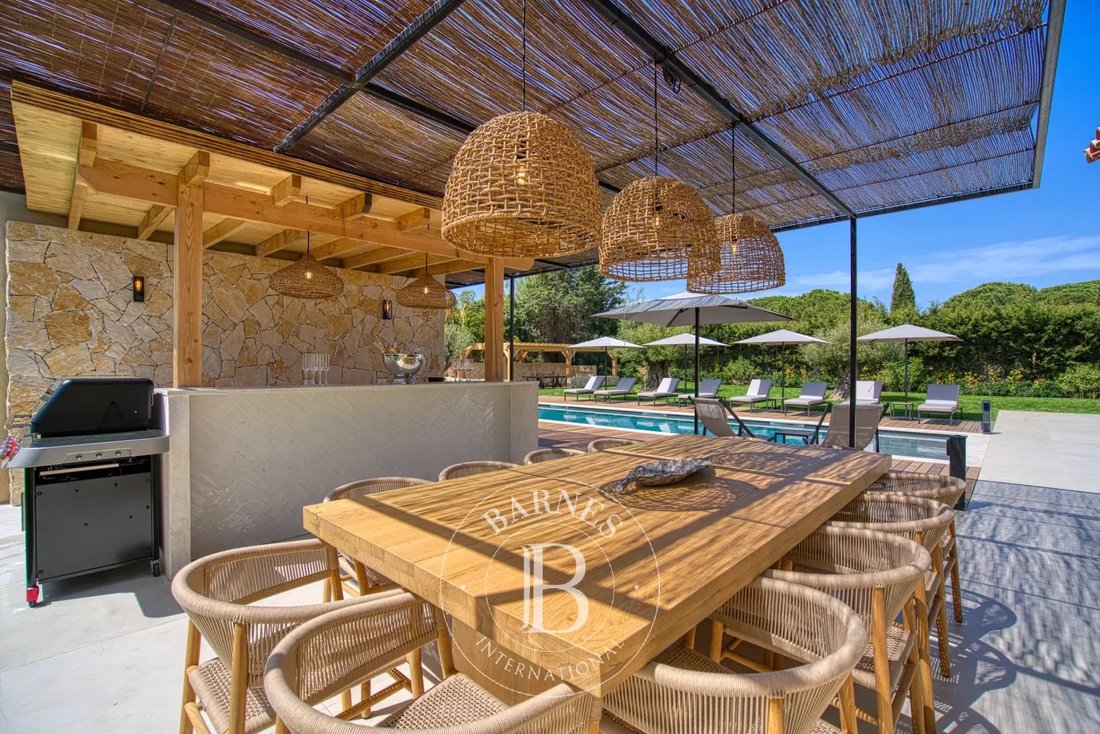 Villa in Saint-Tropez, Provence-Alpes-Côte d'Azur, France 3 - 10799335