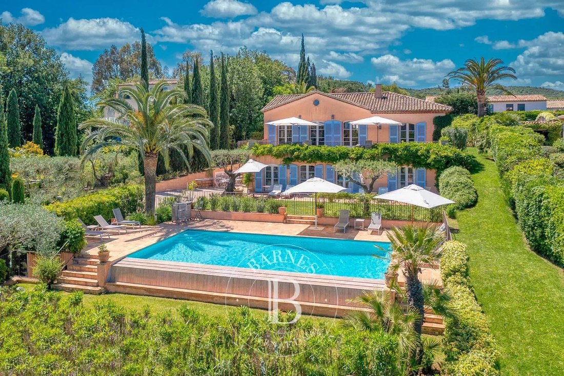 Villa in Saint-Tropez, Provence-Alpes-Côte d'Azur, France 1 - 11788248