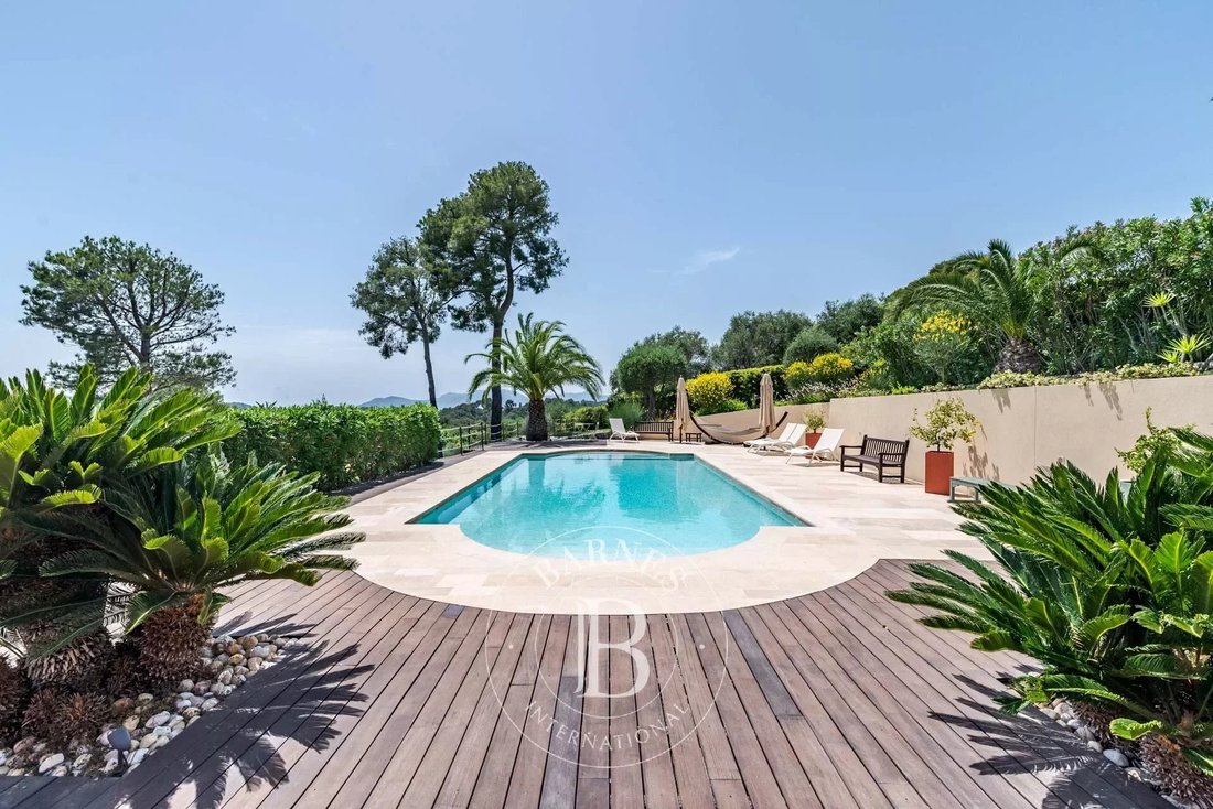 Mougins Provencal Property In Mougins, Provence Alpes Côte D'azur