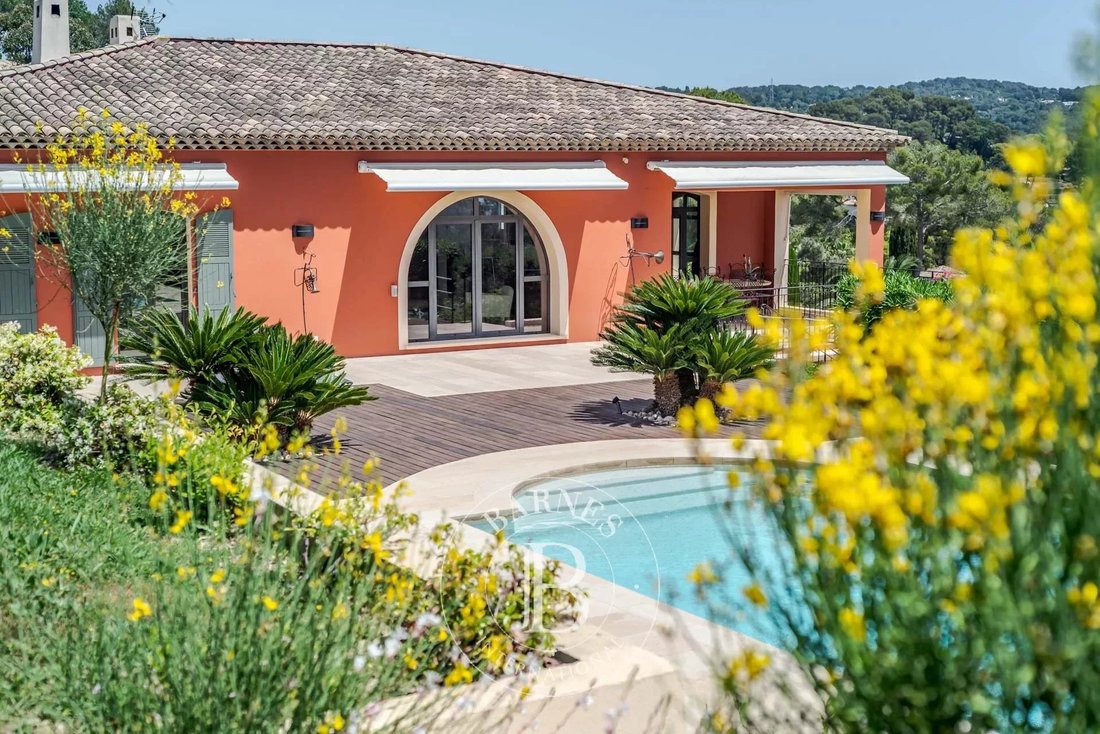 Mougins Provencal Property In Mougins, Provence Alpes Côte D'azur