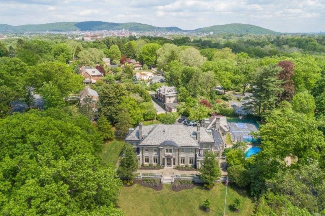 1198 Reading Boulevard, In West Wyomissing, Pennsylvania, United States