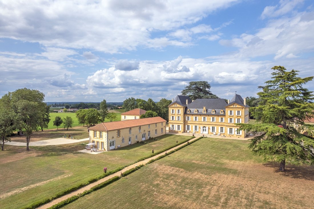 Magnificent House In The Heart Of A In Bergerac, Nouvelle Aquitaine