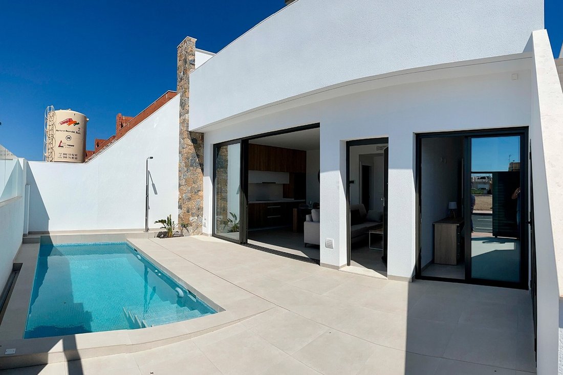 Villa in Los Alcazares, Región de Murcia, Spain 1 - 13109083