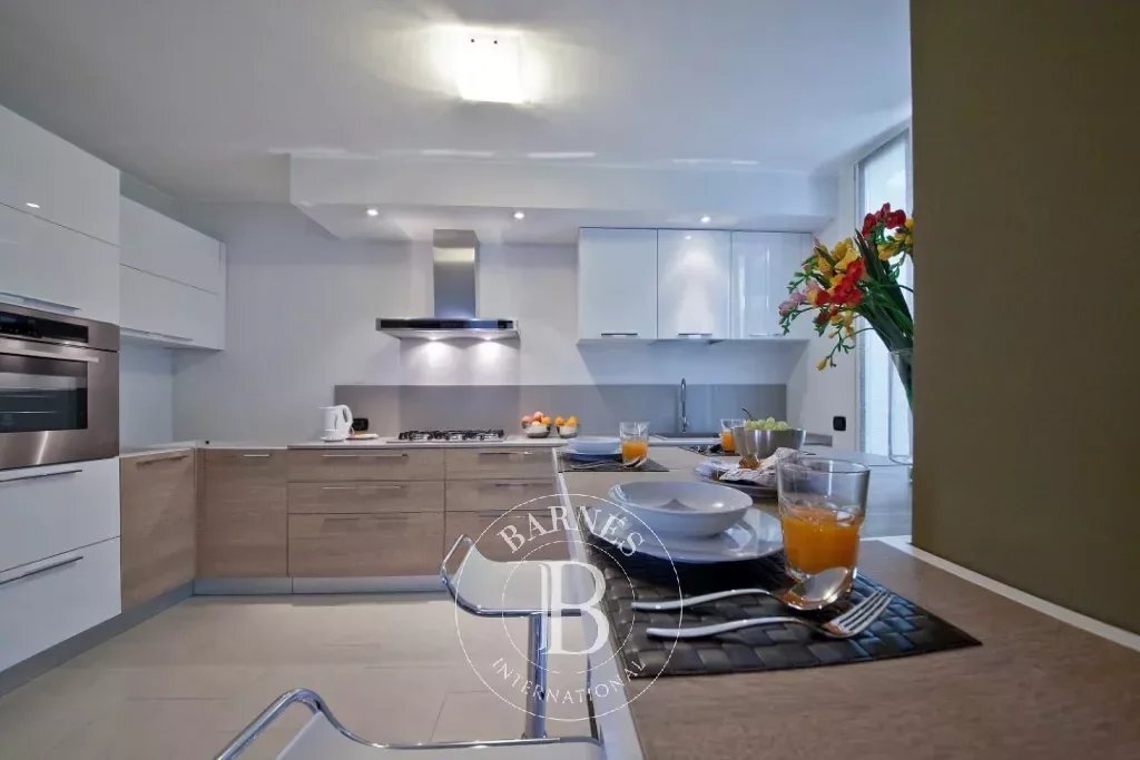 Villa In Menaggio, Locality Croce In Menaggio, Lombardy, Italy For Sale