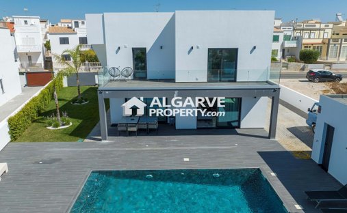 Villa en Moncarapacho, Algarve, Portugal 1