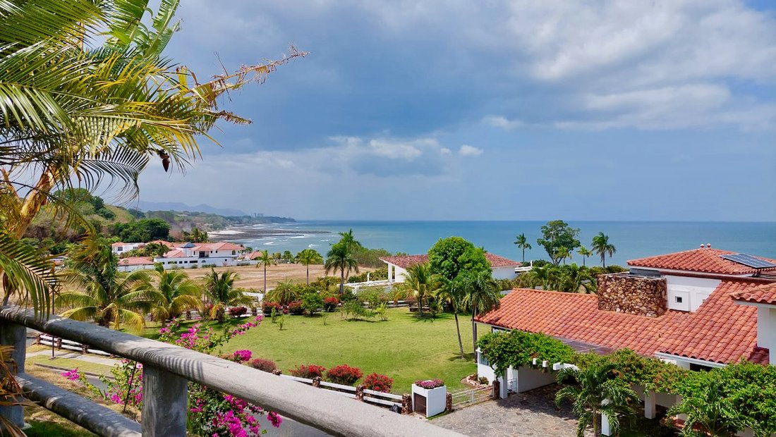 Villa in San Carlos District, Panama, Panama 1 - 13106903