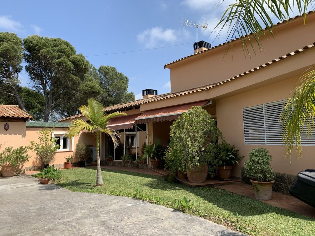 Chalet in Chiclana de la Frontera, Andalusia, Spain 4 - 13108871