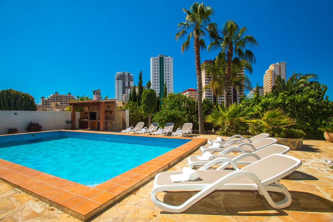 Villa in Calp / Calpe, Valencian Community, Spain 4 - 12834478
