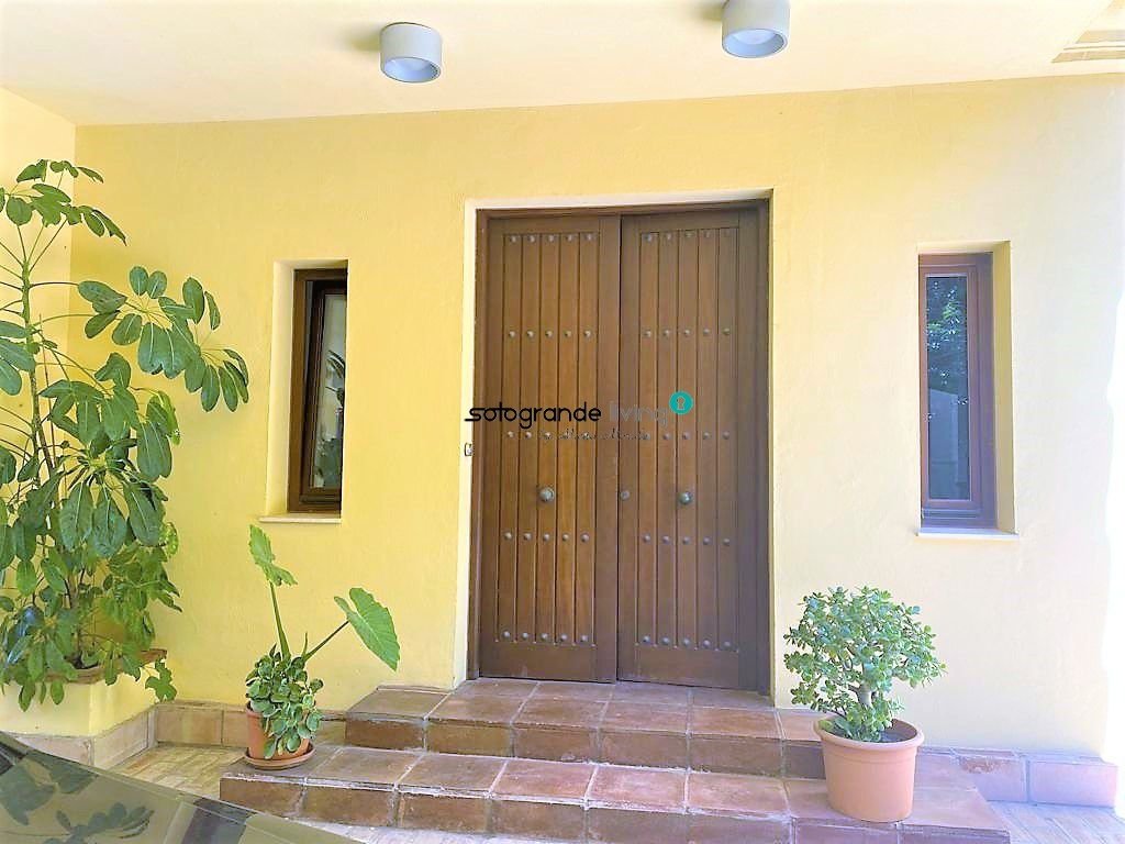 Villa in Sotogrande, San Roque, Andalusia 2 - 13108826