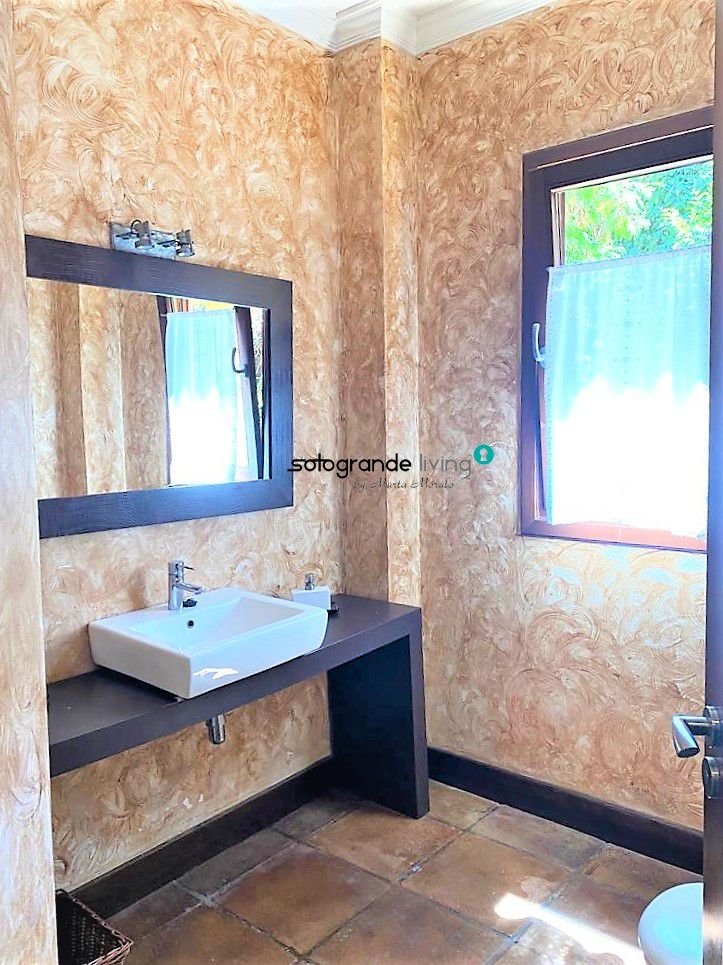 Villa in Sotogrande, San Roque, Andalusia 5 - 13108826