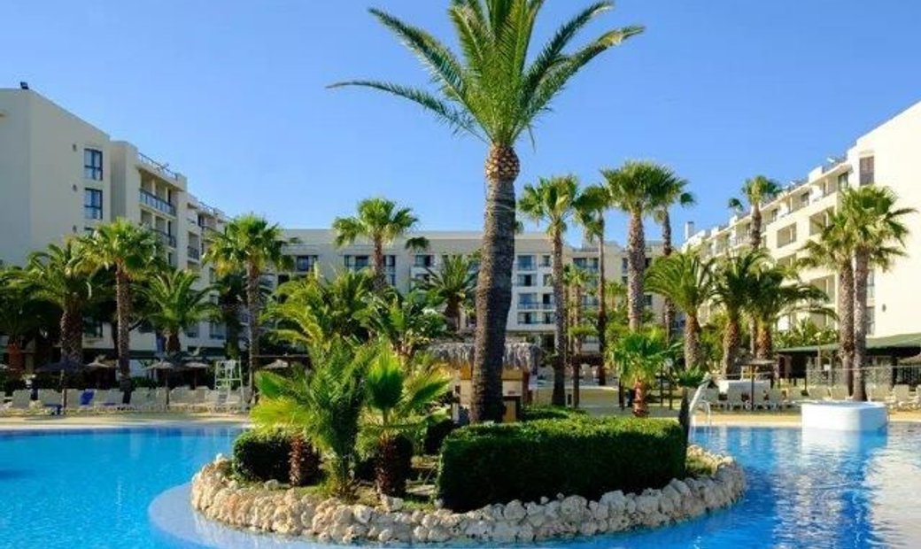 Apartamento Venta Huelva In Isla Cristina, Andalusia, Spain For Sale