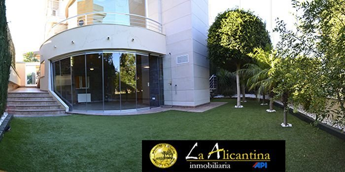 Chalet in San Juan Playa, Alicante, Valencian Community 1 - 13108313