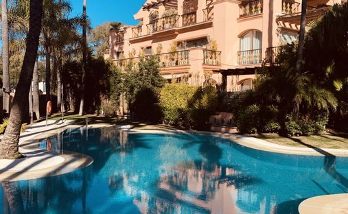 Apartment in Puerto Banus, Marbella, Spain 1
