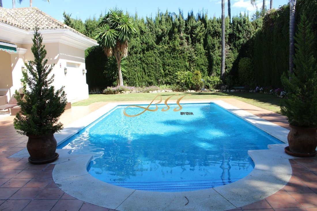 Villa a Nueva Andalucía, Marbella, Spagna 1 - 13108778