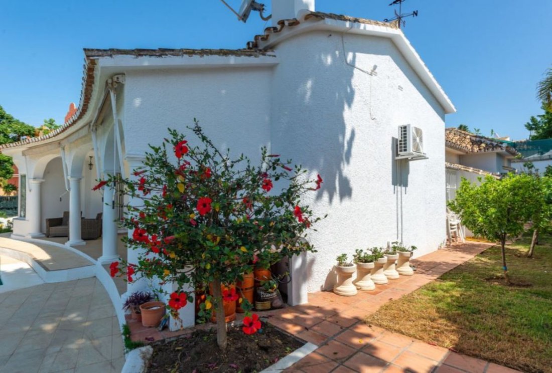 House in Elviria-Cabopino, Marbella, Spain 5 - 13108193