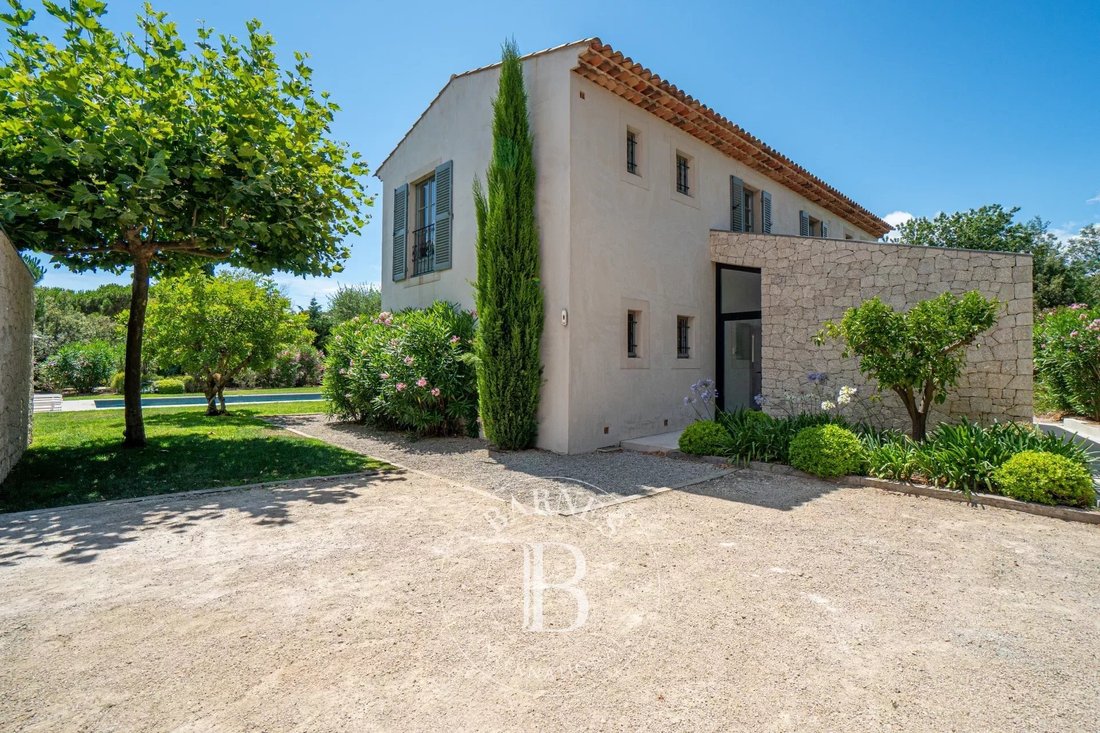Villa in La Croix-Valmer, Provence-Alpes-Côte d'Azur, France 3 - 11630850
