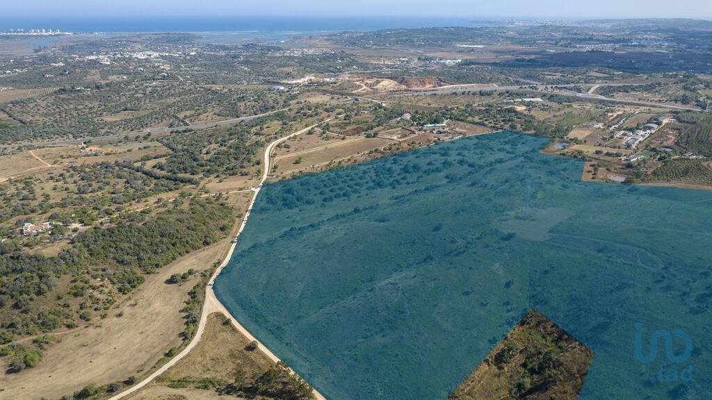 Land in Mexilhoeira Grande, Algarve, Portugal 1 - 13110948