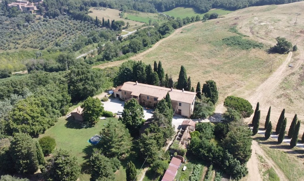 Montisi, Farmhouse With Breathtaking In San Giovanni D'asso, Tuscany ...