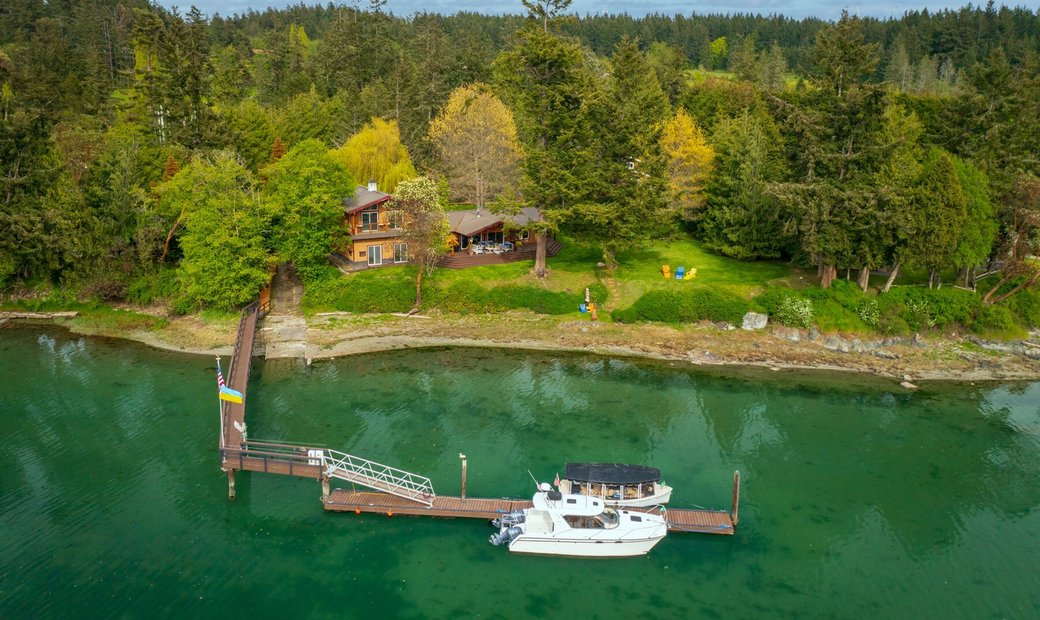 Deer Harbor Waterfront Hideaway In Eastsound, Washington, United States ...