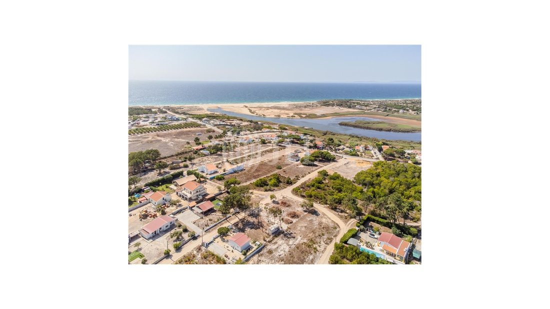 Villas Overlooking The Lagoon, In Melides In Melides, Setubal, Portugal