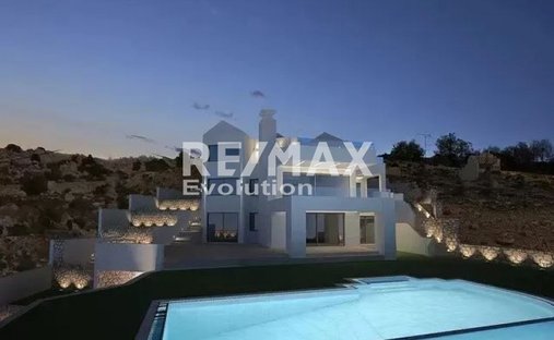 House in Saronida, Attica, Greece 1