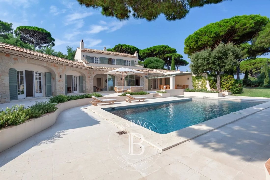 Villa in Saint-Tropez, Provence-Alpes-Côte d'Azur, France 1 - 10513641