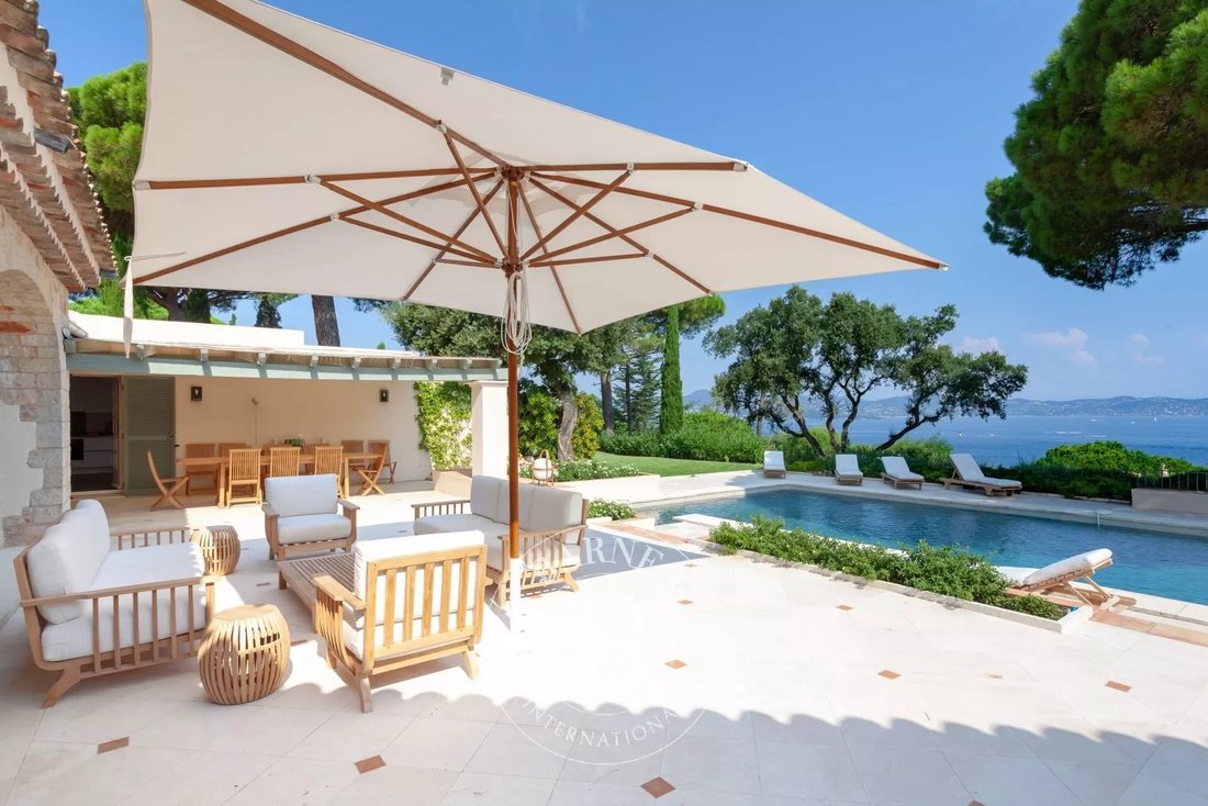 Villa in Saint-Tropez, Provence-Alpes-Côte d'Azur, France 3 - 10513641