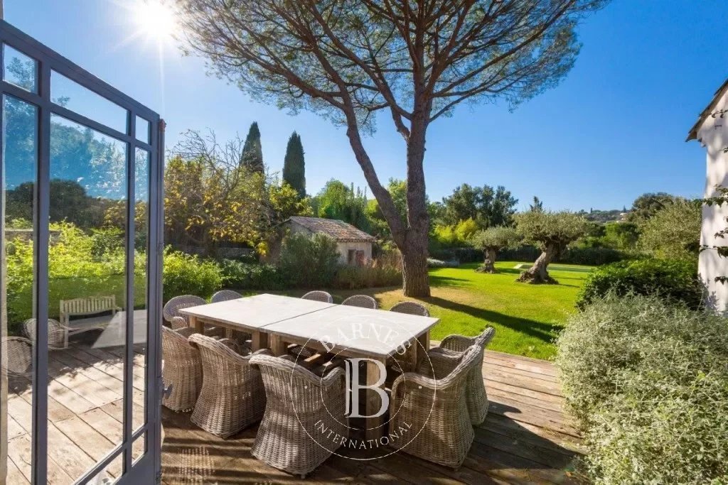 Villa in Saint-Tropez, Provence-Alpes-Côte d'Azur, France 3 - 10466508