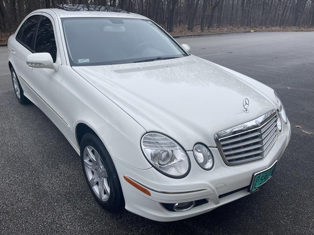 Sedan in Orland Park, IL, United States 2 - 13113703