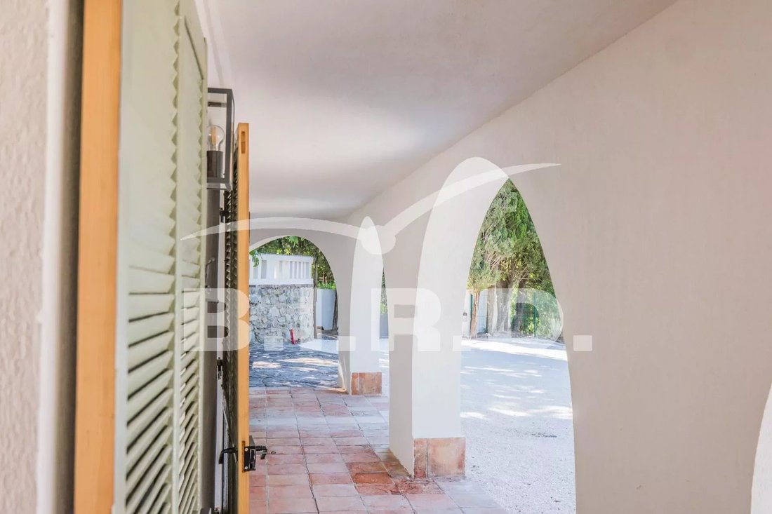 Villa in Grimaud, Provence-Alpes-Côte d'Azur, France 4 - 13072603